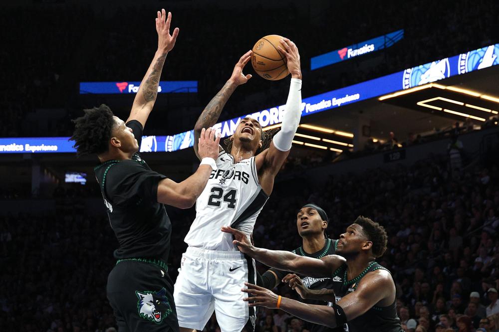 博格丹博格达诺维奇篮球生涯全面解析从欧洲赛场到NBA关键射手的成长轨迹